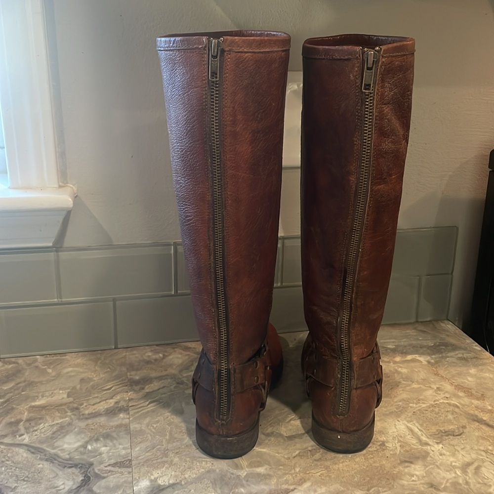 Vintage Frye Women’s Leather Boots Phillip Harness Tall Size 7 Cognac - Picture 6 of 13
